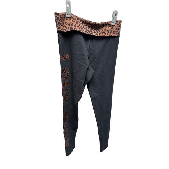 Victorias Secret PINK Leggings M Black Foldover Waistband Leopard Print Y2K EUC - Picture 3 of 6